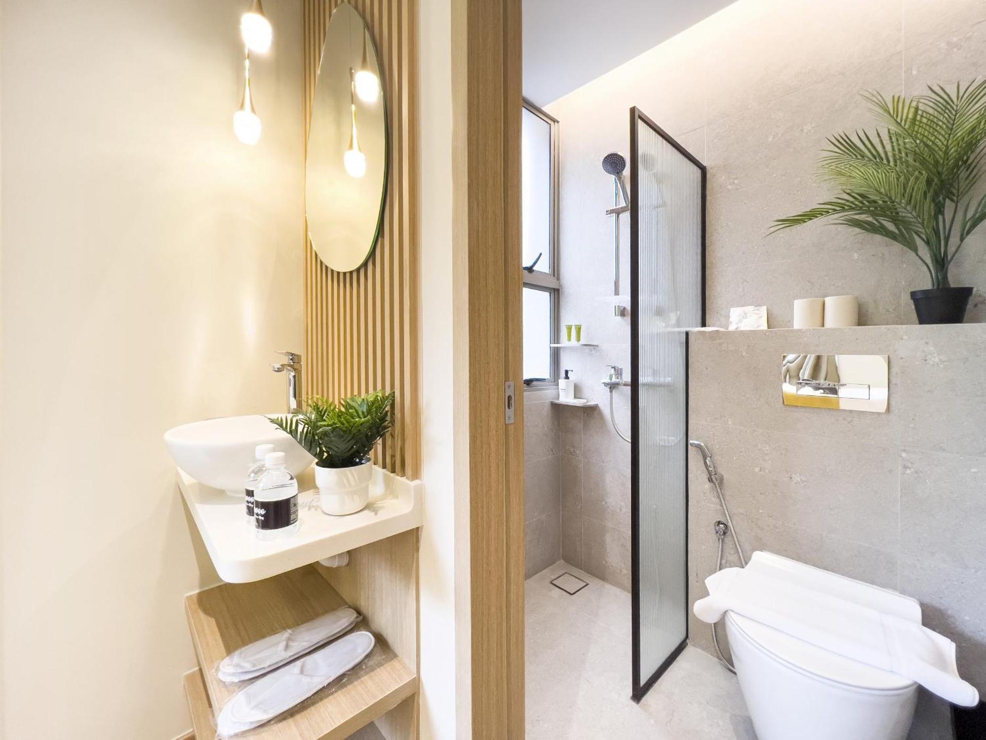Coliwoo Orchard - Coliving Singapura